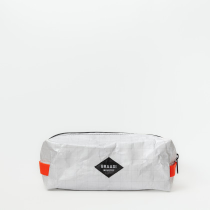 Cosmetic bag tyvek