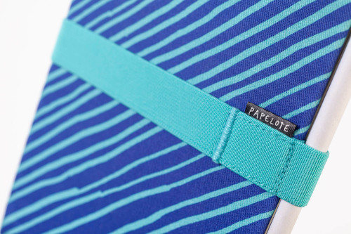  Detail of the blue, striped fabric cover